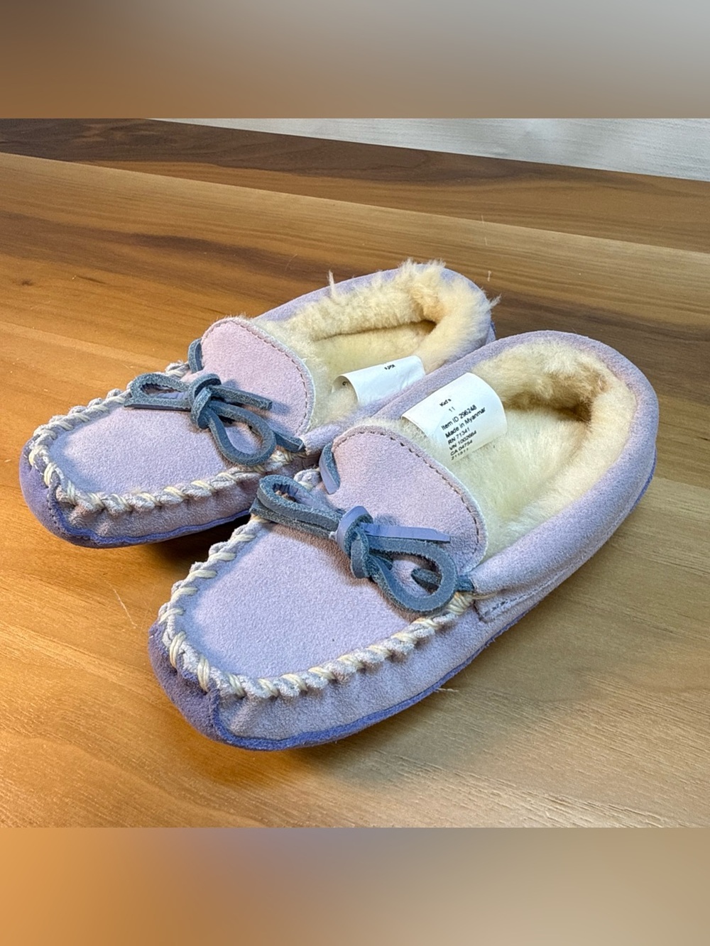 LL Bean Toddler Sz 11 Wicked Good Moccasins Purple Suede Lamb Shearling Slippers